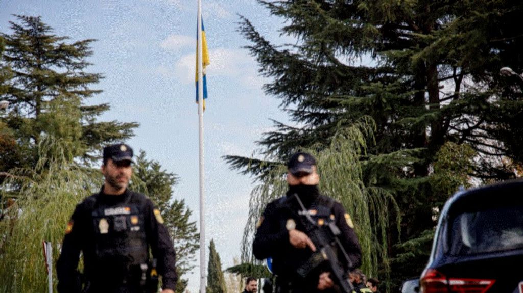 Una carta bomba provoca un herido leve en la Embajada de Ucrania en España