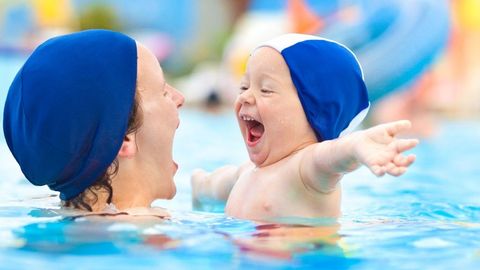 Los mejores pañales bañadores para disfrutar de un baño agradable con tu bebé la piscina Telecinco