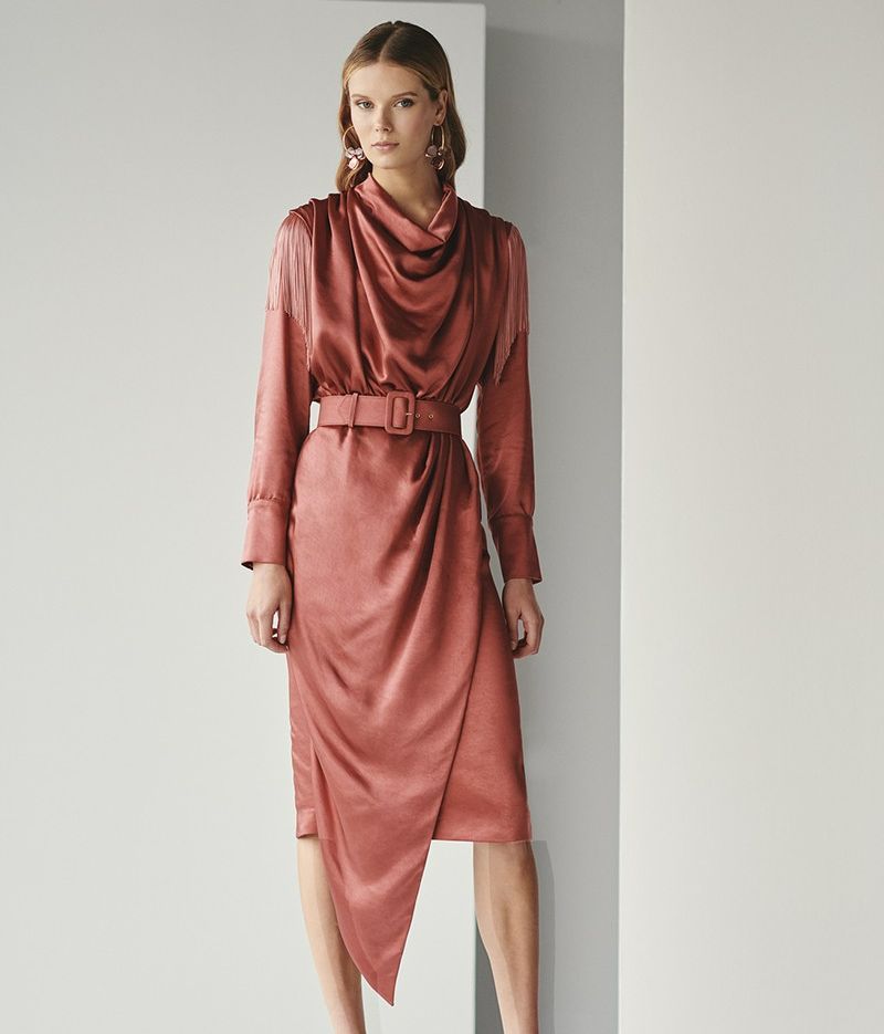 Vestido con flecos de Apparentia