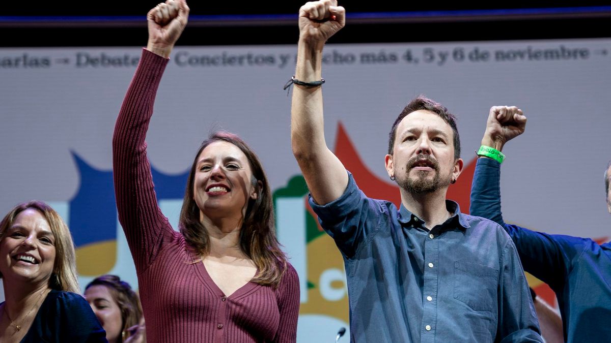 El exlíder de Podemos, Pablo Iglesias, y la ministra de Igualdad, Irene Montero, en el acto de la 'Uni de otoño' en el Teatro Coliseum, a 6 de noviembre de 2022, en Madrid (España). El exlíder de Podemos, Pablo Iglesias, y la ministra de Igualdad, Irene Montero, en el acto de la 'Uni de otoño' en el Teatro Coliseum, a 6 de noviembre de 2022, en Madrid (España).