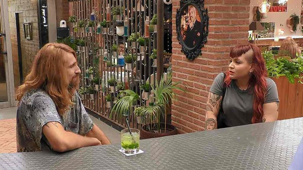 Abraán y Sofía durante su cita en 'First Dates'