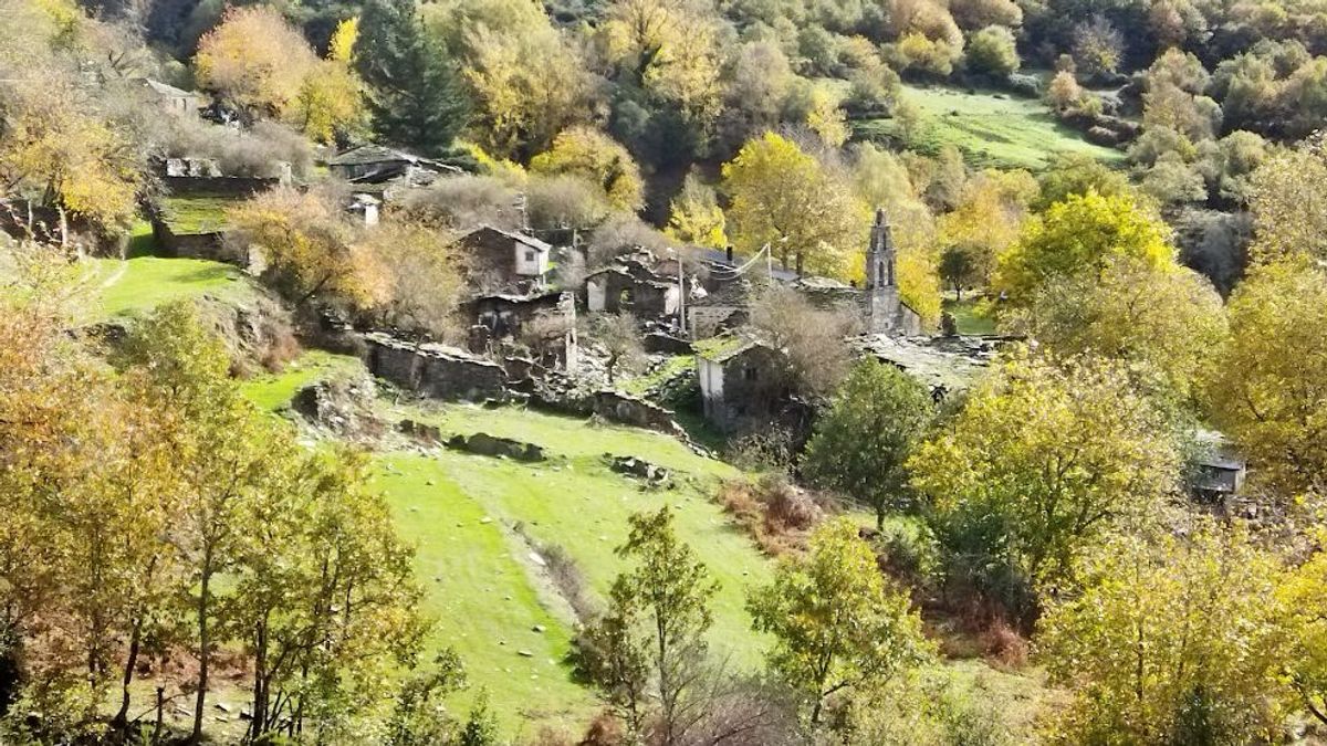 Aldea de Santoalla, en el municipio de Petín (Ourense). Aldea de Santoalla, en el municipio de Petín (Ourense).