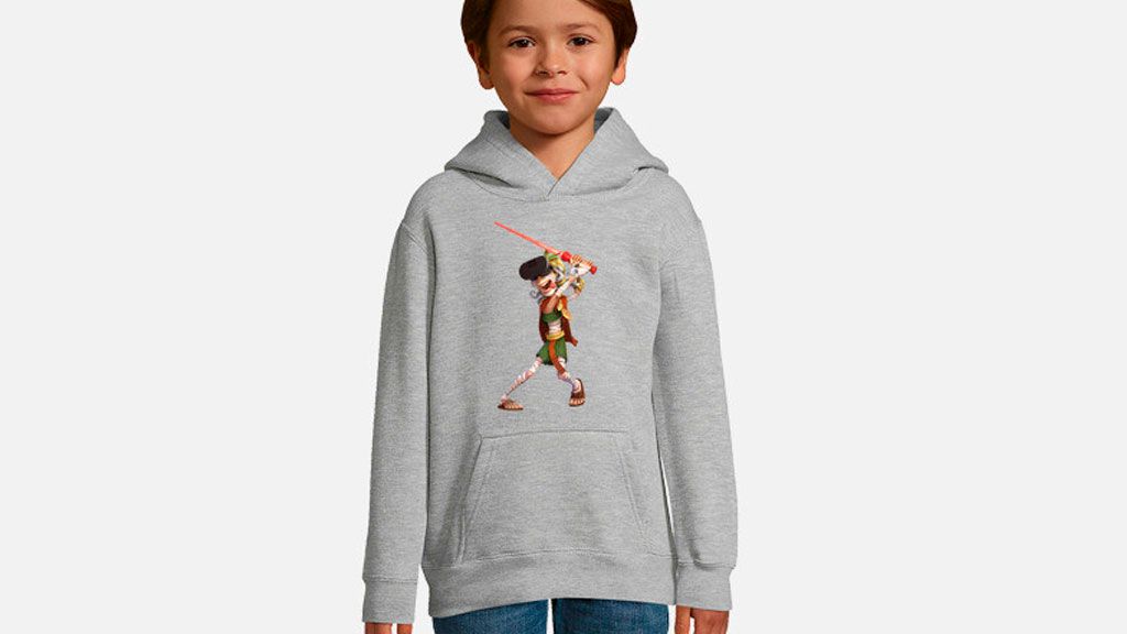 NIÑO-SUDADERA-GRIS-MOMIA-3D.jpg
