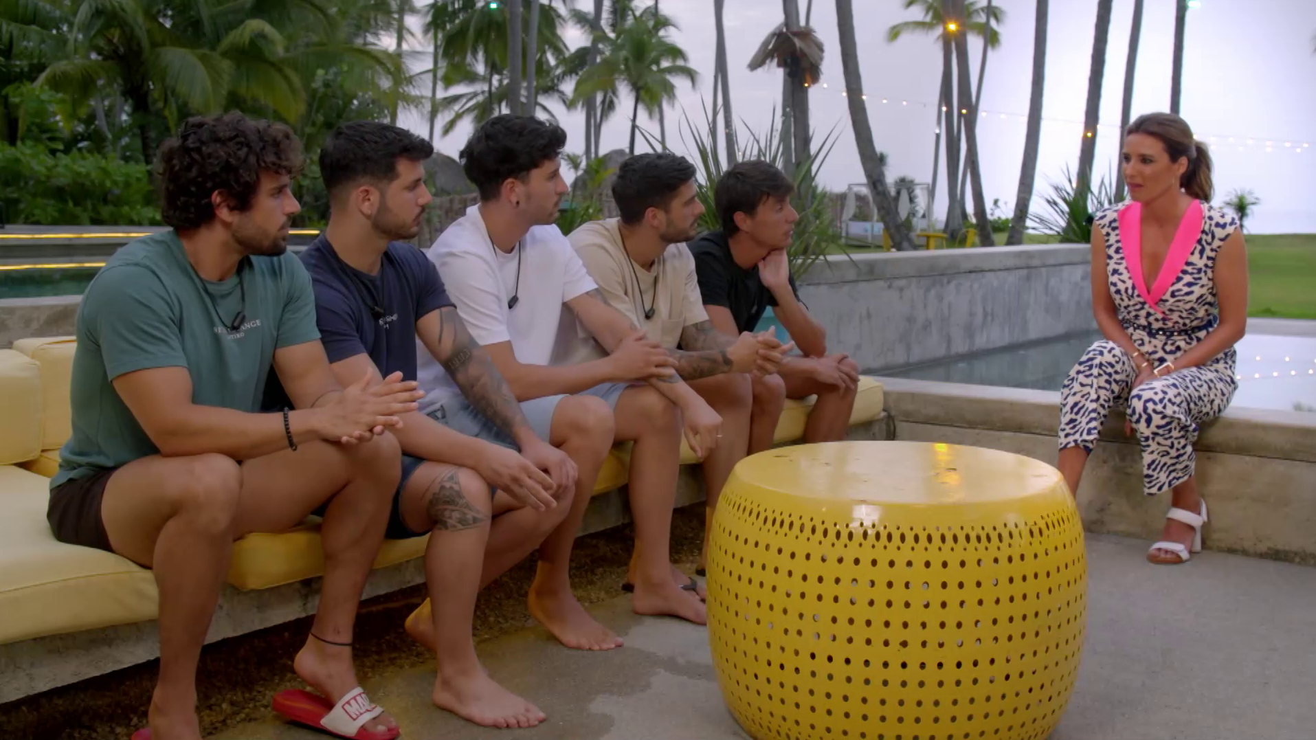 Sandra Barneda tiene una conversación con los chicos por sus diferencias