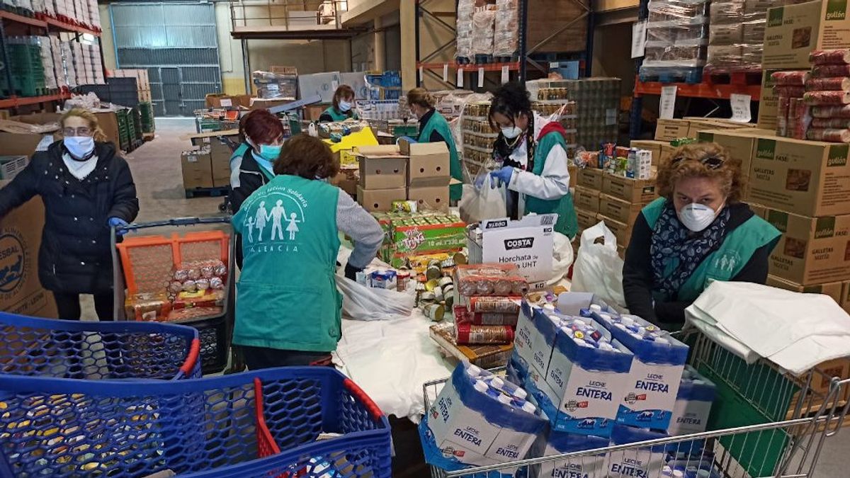 Voluntarias del Banco de Alimentos de Valencia Voluntarias del Banco de Alimentos de Valencia