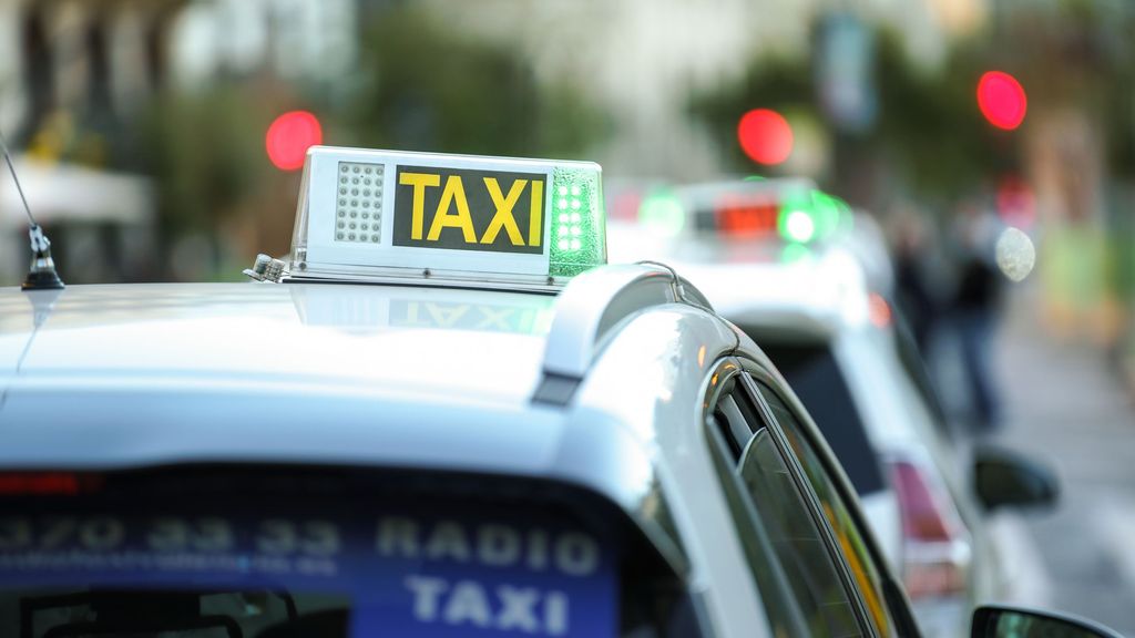 España a la cabeza de Europa en el olvido de objetos en taxis: desde teléfonos hasta un bebé