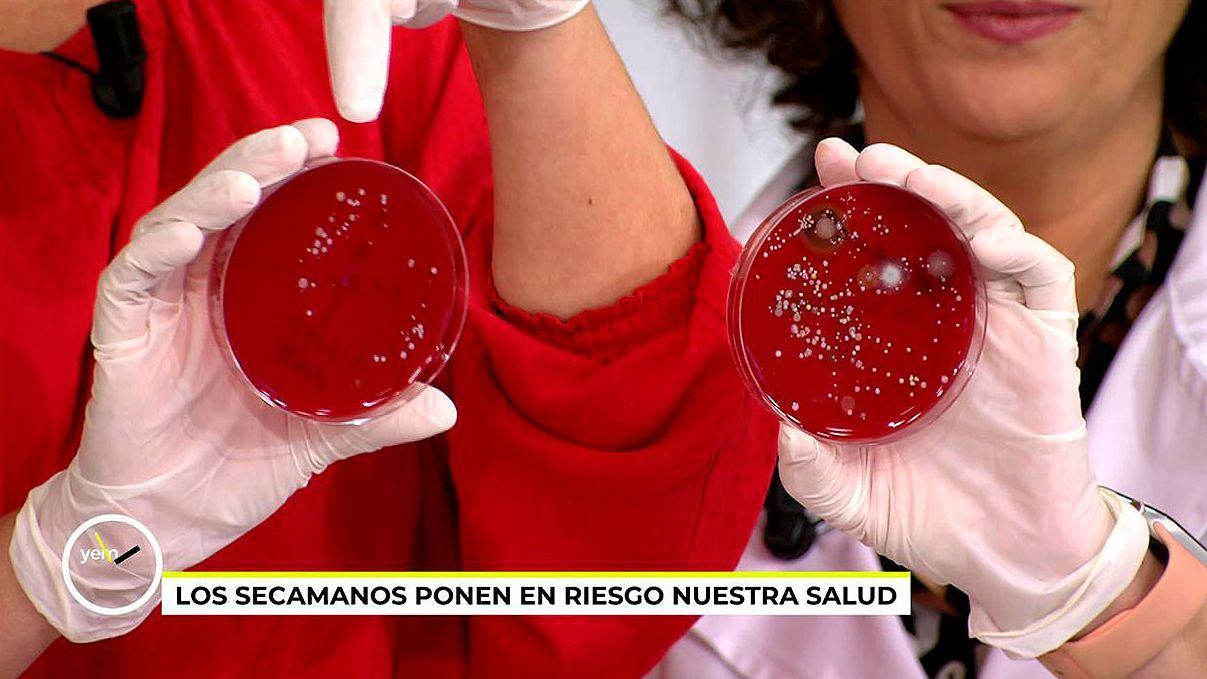 Las muestras tomadas de las manos de Verónica Dulanto