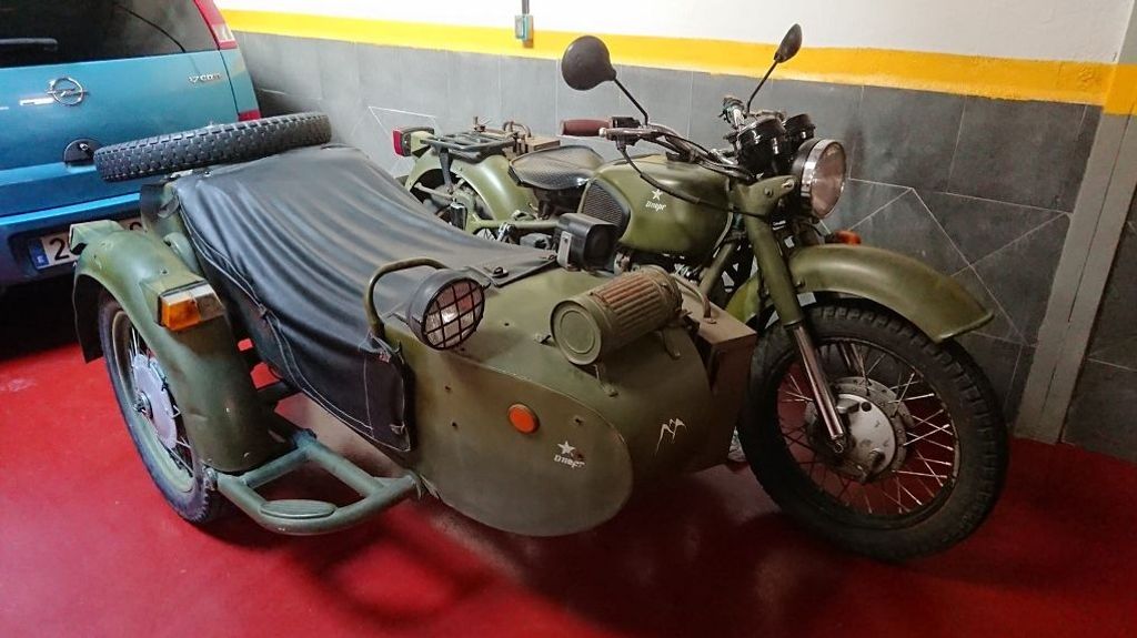 Ural con sidecar