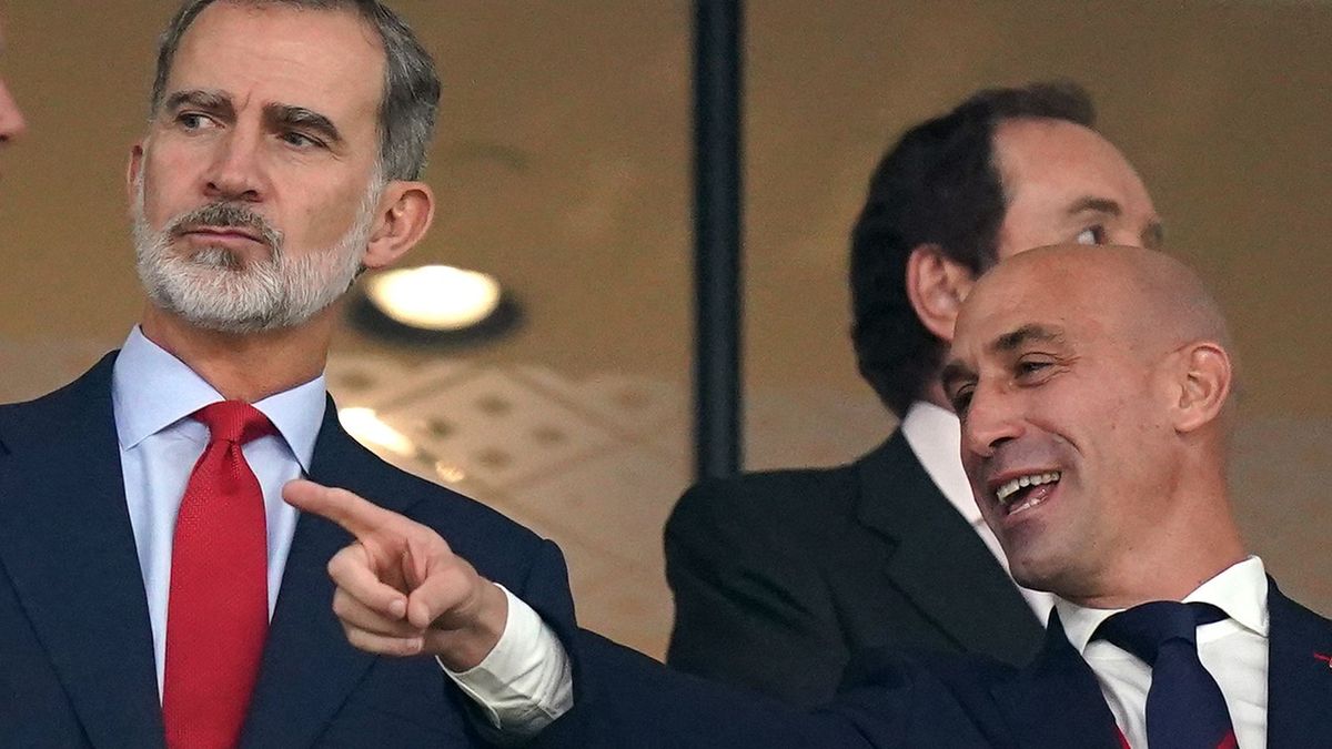 EuropaPress 4830302 23 november 2022 qatar doha king felipe vi of spain and head of royal EuropaPress 4830302 23 november 2022 qatar doha king felipe vi of spain and head of royal