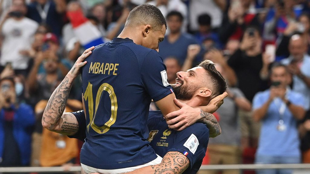 Francia cumple sin sufrir ante Polonia y ya está en cuartos (2-0)