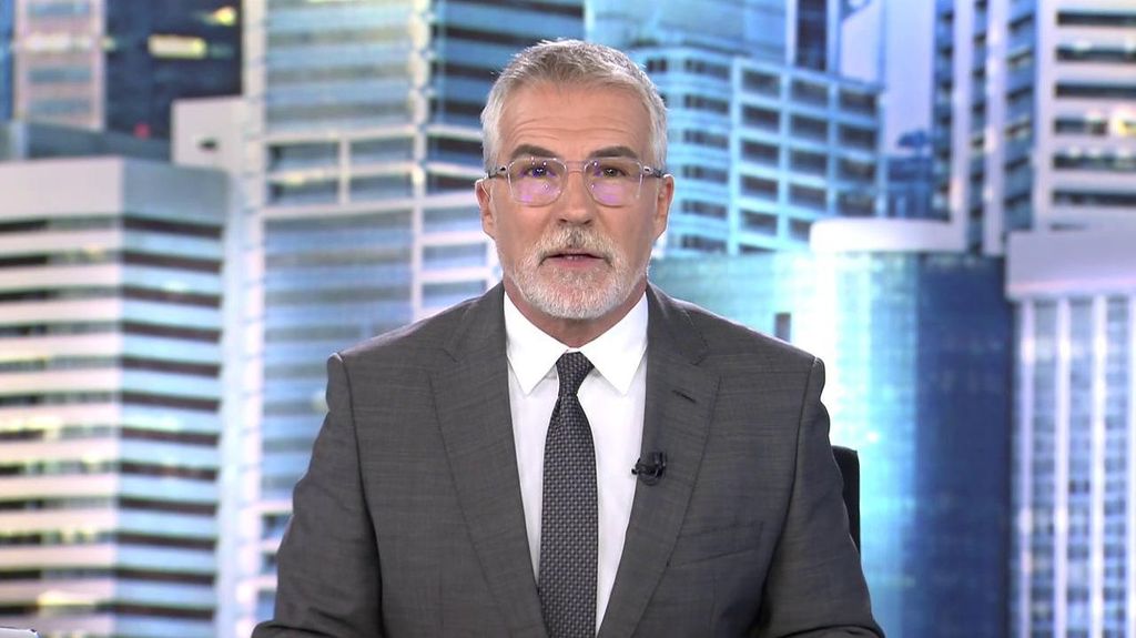 Con David Cantero Informativos Telecinco 2022 Mediodía 06/12/2022