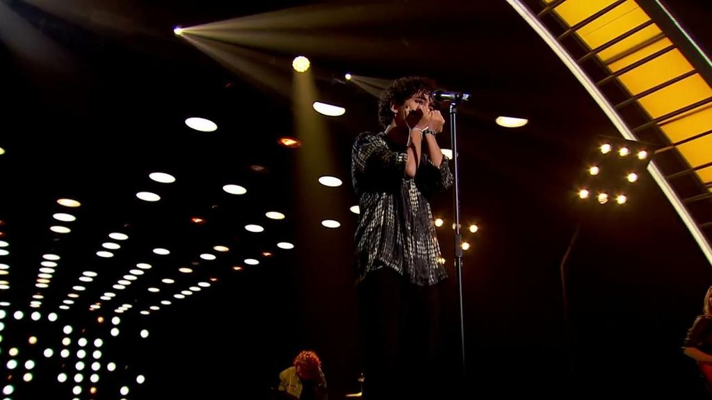 Nuno Pone canta en el escenario de las semifinales de 'Got talent'