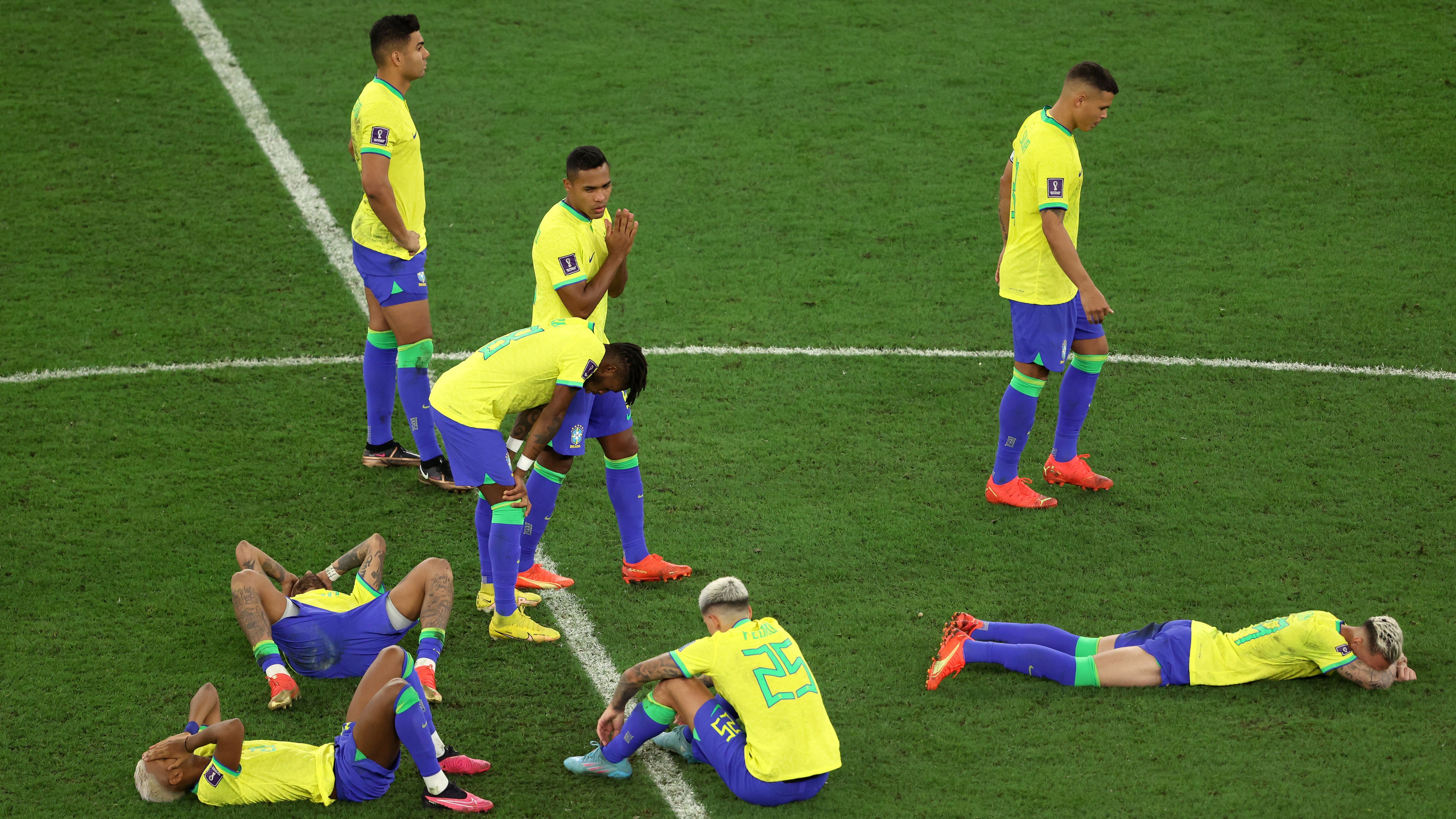 The curse of the cat or the Brazilian dance: the memes after the defeat of Brazil in opposition to Croatia