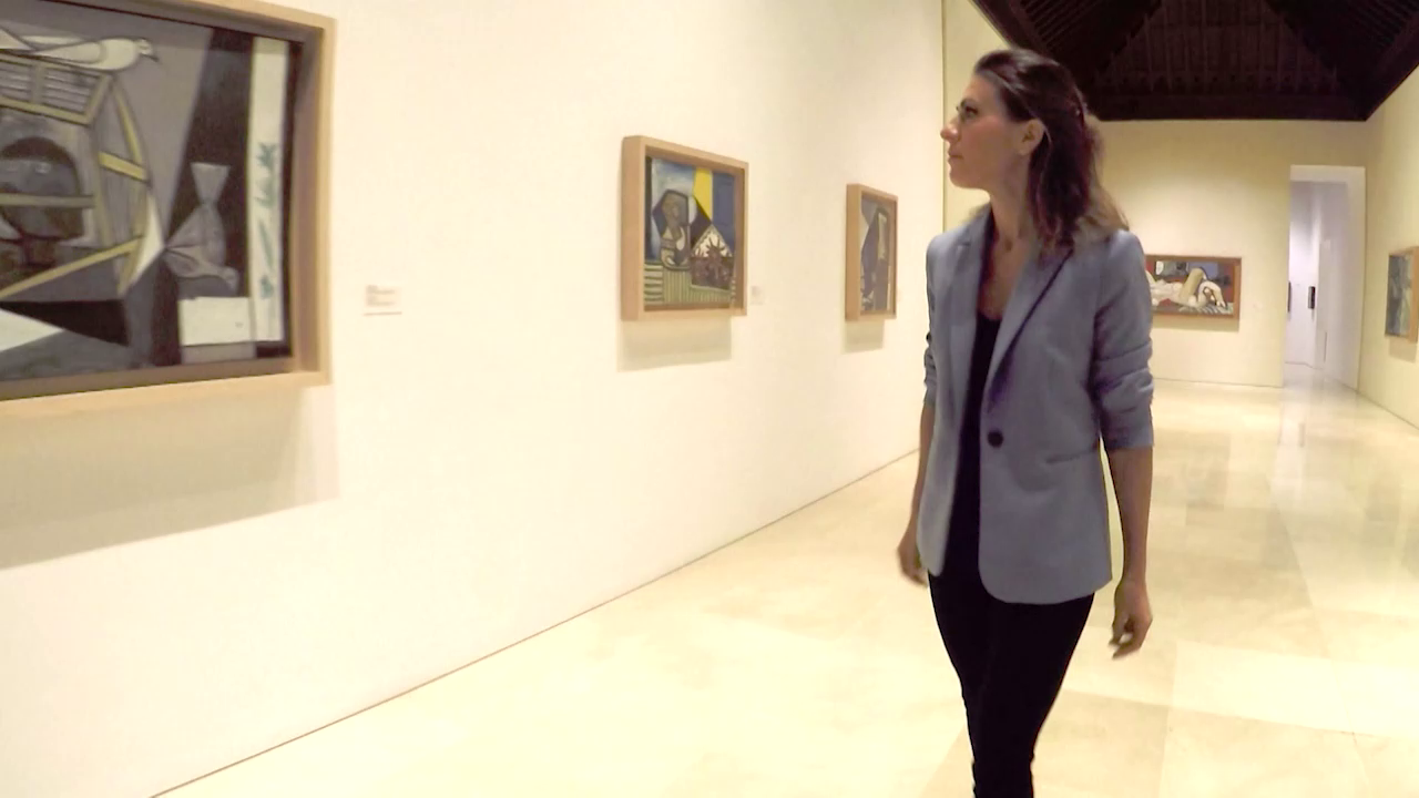 Angeles Blanco en el Museo Picasso de Málaga.jpg