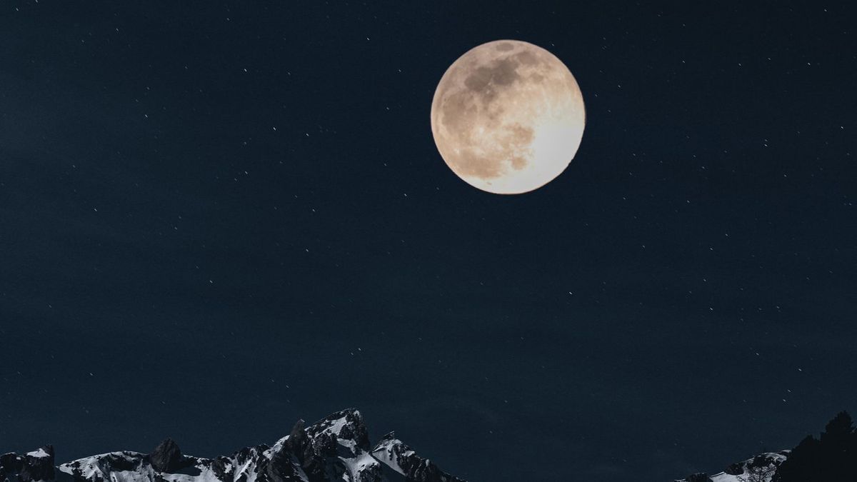 Las mejores imágenes de la Luna Fría de diciembre