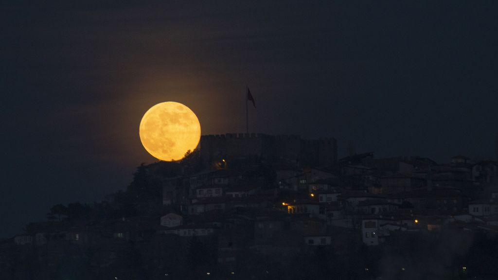 Luna Fría en Ankara