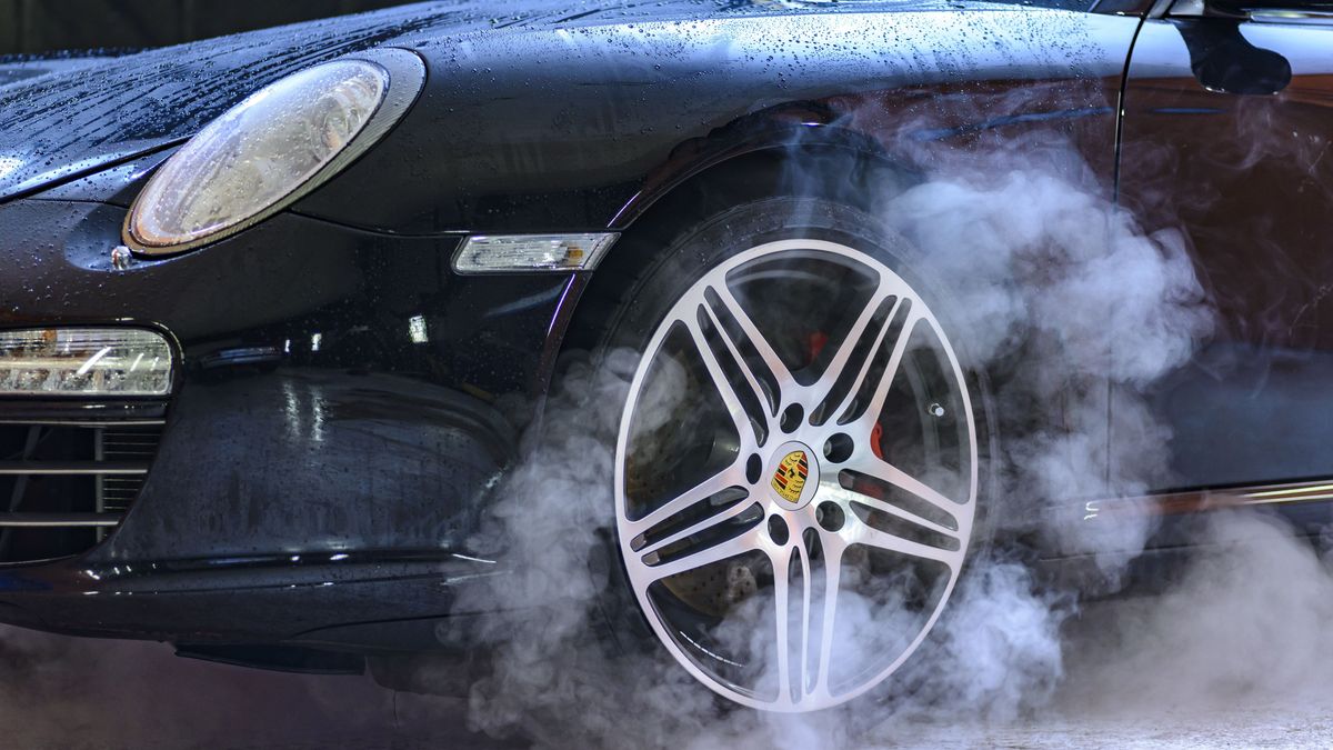 Cómo afecta la presión de los neumáticos del coche al consumo de combustible