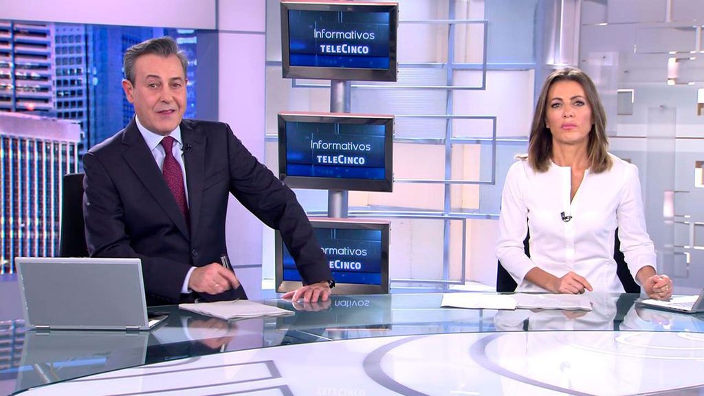 Con José Ribagorda y Ángeles Blanco Informativos Telecinco 2022 Noche 10/12/2022