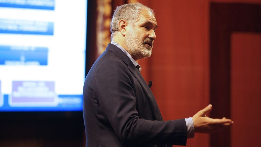 Andoni Zubizarreta en la Universidad de Deusto