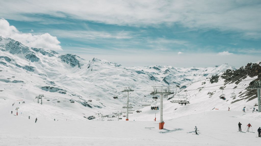 Las 5 estaciones de esquí más baratas de España