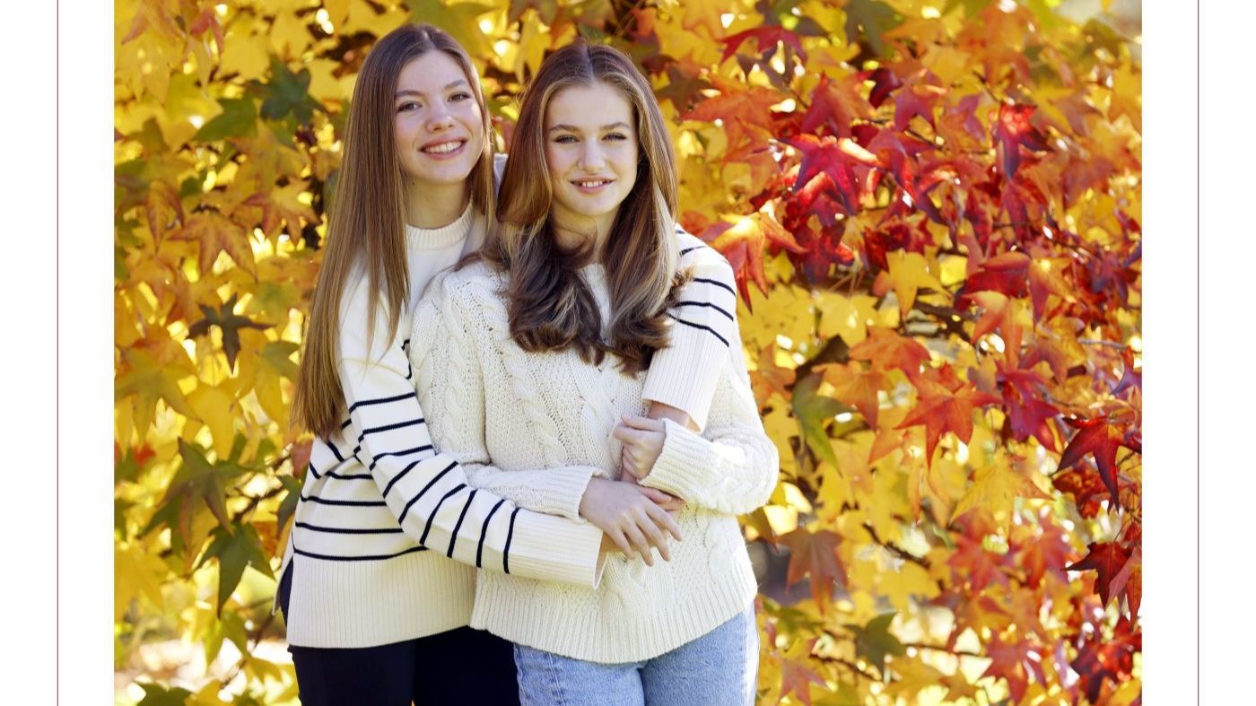 Leonor y Sofía, protagonistas absolutas de la felicitación navideña de Zarzuela