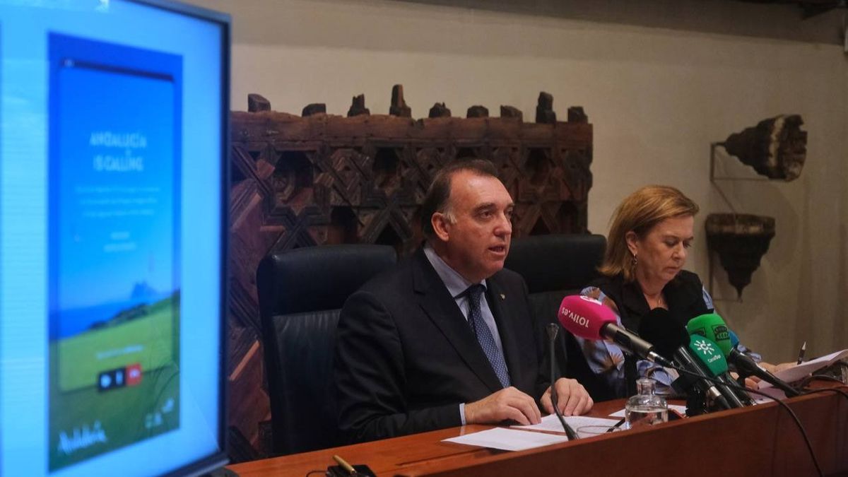 Presentación de la campaña andaluza 'nómadas digitales' para atraer a visitantes. Presentación de la campaña andaluza 'nómadas digitales' para atraer a visitantes.