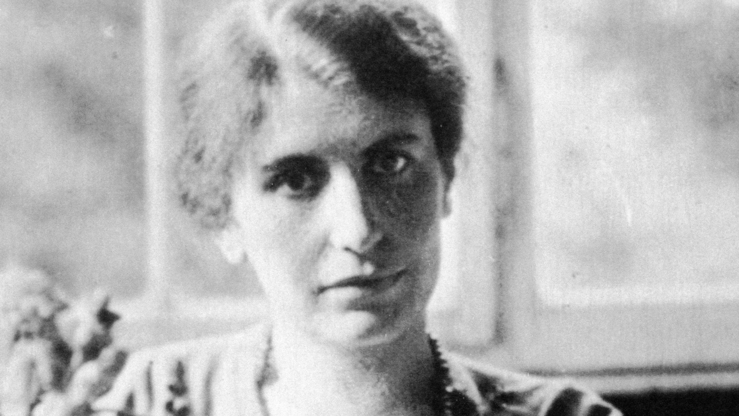 Anna Freud, la frágil solitaria que se convirtió en pionera del  psicoanálisis infantil - Uppers