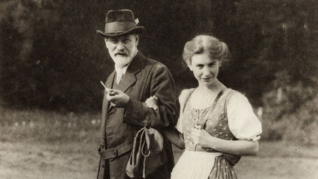 Anne junto a su padre Sigmund Freud