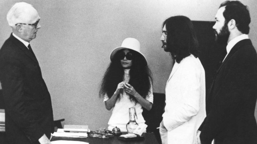 Yoko Ono y Lennon en su boda