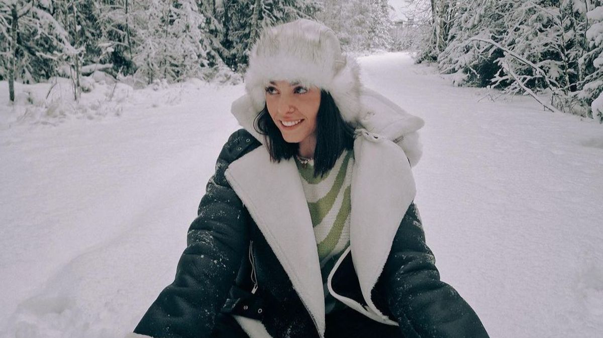 De león a Laponia: Lola Mencía recorre Europa con su novio y vive una experiencia inolvidable