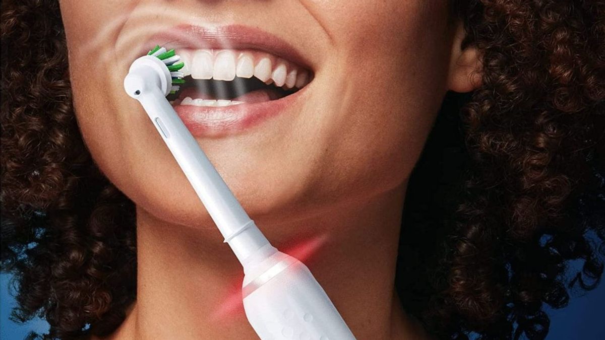 El cepillo de dientes Oral b Pro3 tiene este descuentazo