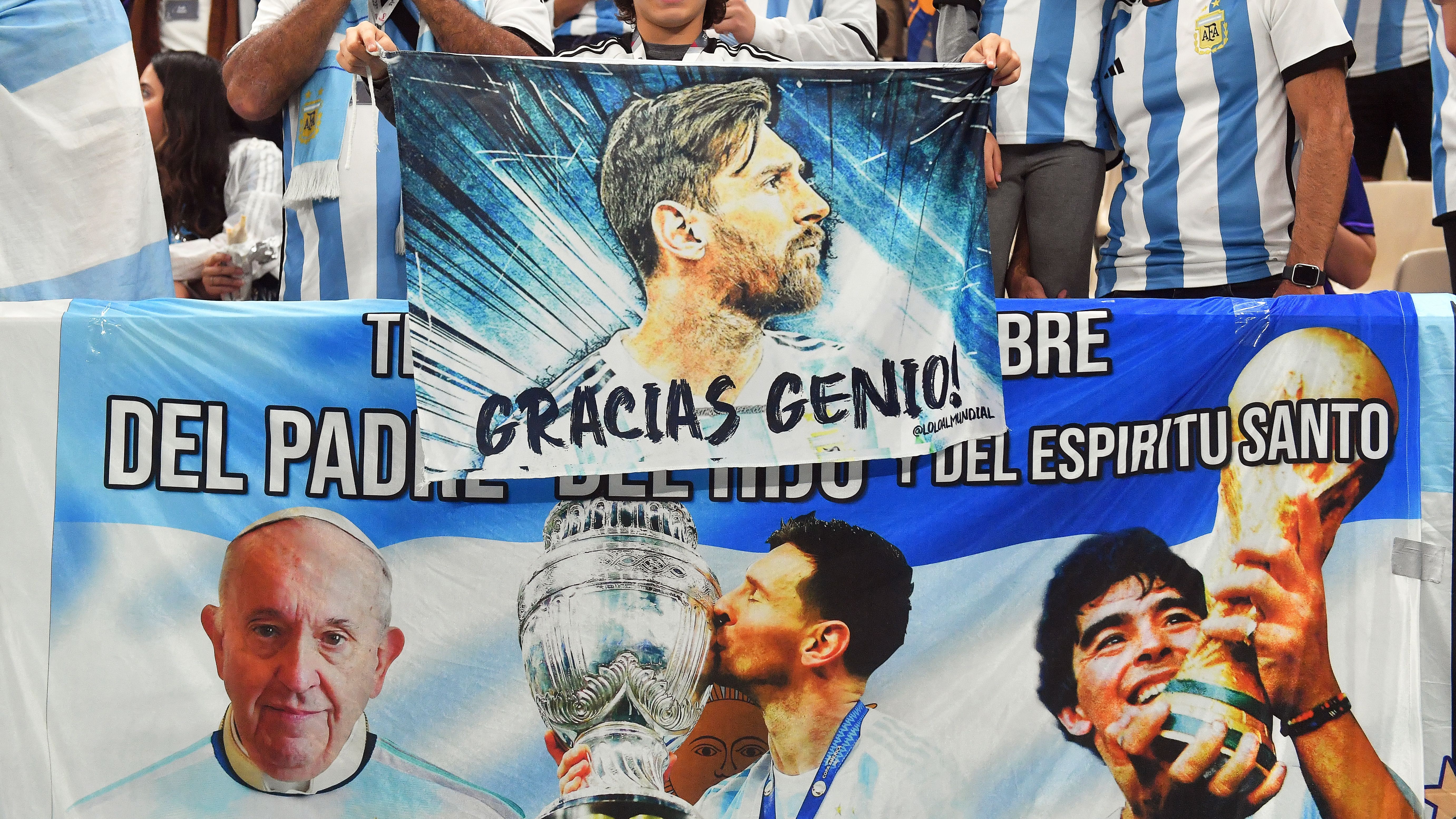 La razón por la que el papa Francisco, argentino y futbolero, podría no ver  la final del Mundial aunque su corazón sea albiceleste - NIUS