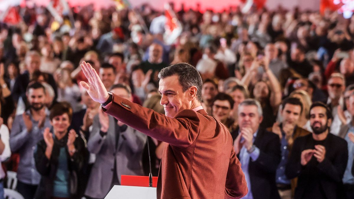 ROBER SOLSONA…20221217……VALENCIA….PEDRO SANCHEZ CON ALCALDES Y SIMPATIZANTES.