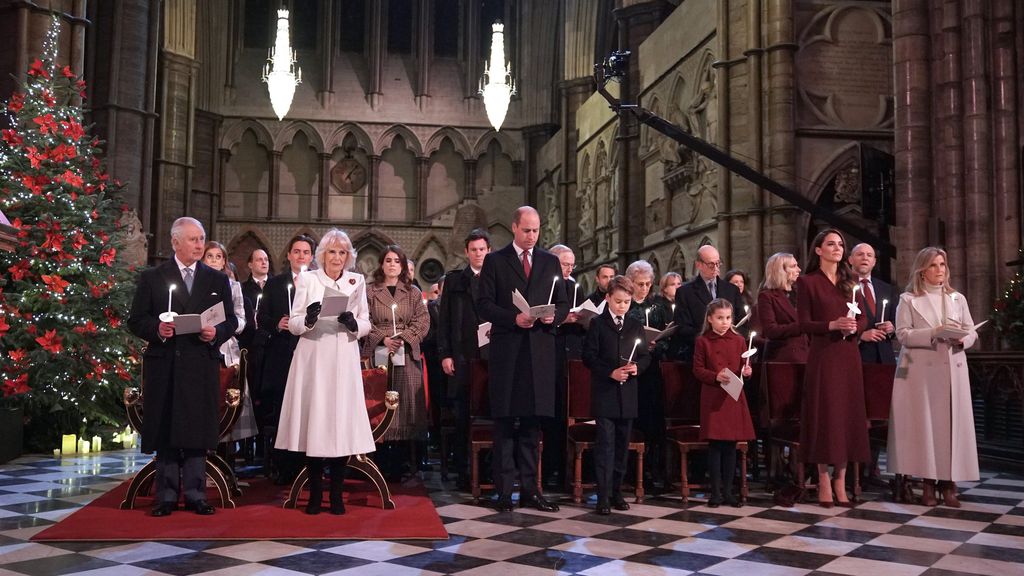 Familia real británica en el concierto de Navidad en la abadía de Westminster