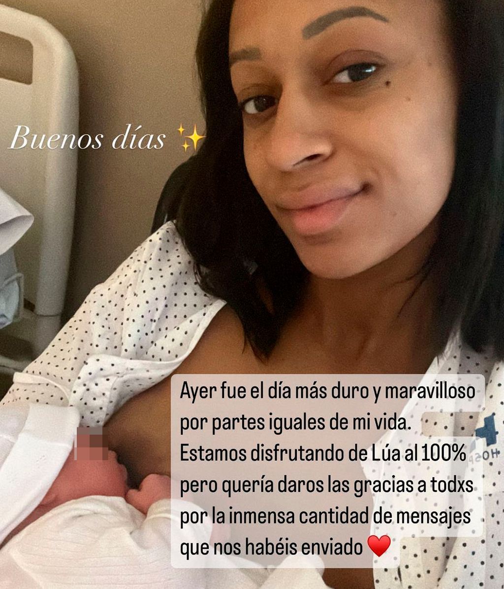 La foto con la que Ana Peleteiro ha presentado a su hija Lúa