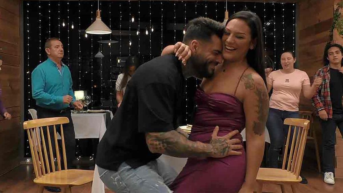 Yesenia y Jonatan zanjan su cuenta pendiente en ‘First Dates’: “Ha sido un perreillo intenso”