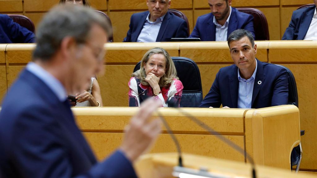 Último cara a cara entre Sánchez y Feijóo en el Senado