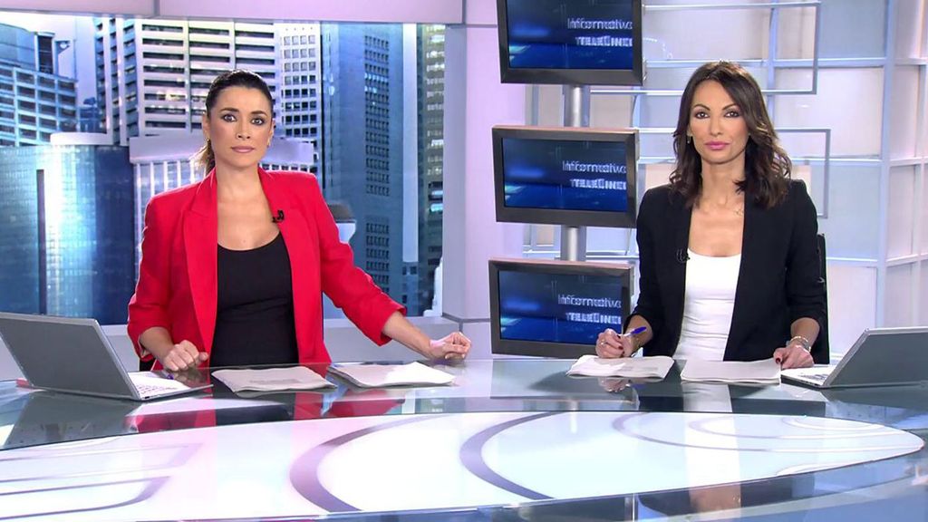 Con Arancha Morales y Laila Jiménez Informativos Telecinco 2022 Matinal 23/12/2022