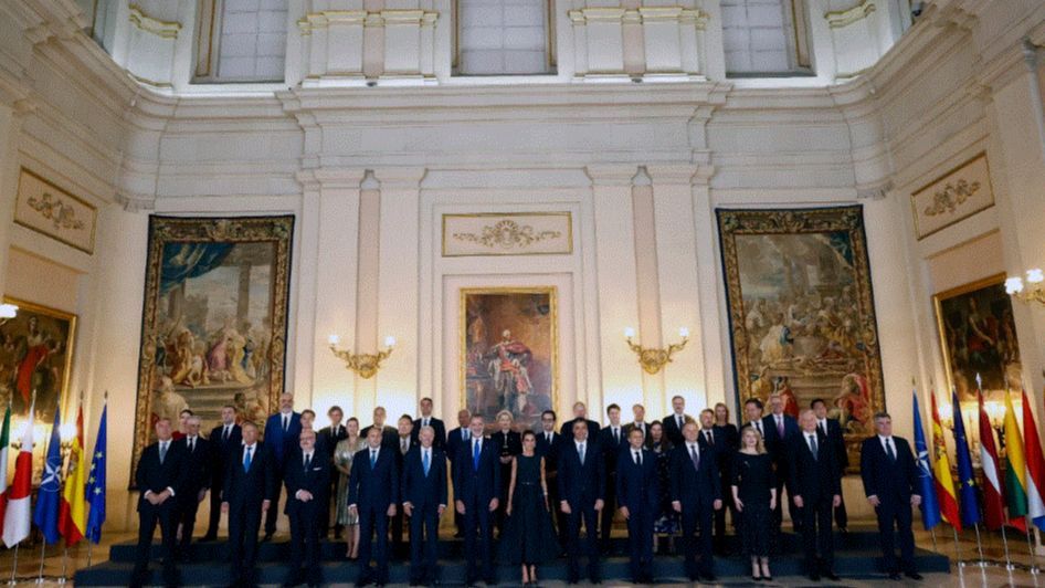 cena ofrecida por los Reyes en la 32º Cumbre de la OTAN