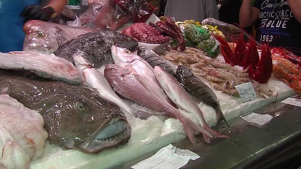 El nuevo paquete de medidas anticrisis podría reducir el IVA a alimentos como el pescado