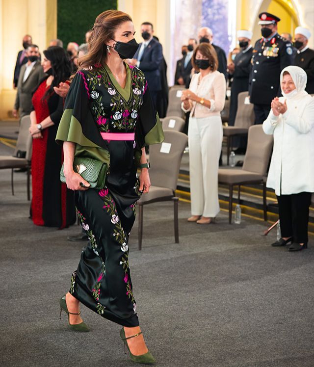 Los 9 looks de Rania de Jordania más espectaculares