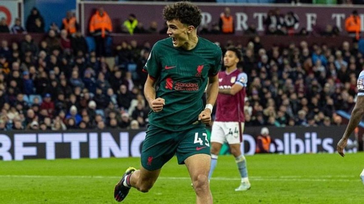 Bajcetic se convierte en el segundo goleador español más joven de la Premier Bajcetic se convierte en el segundo goleador español más joven de la Premier