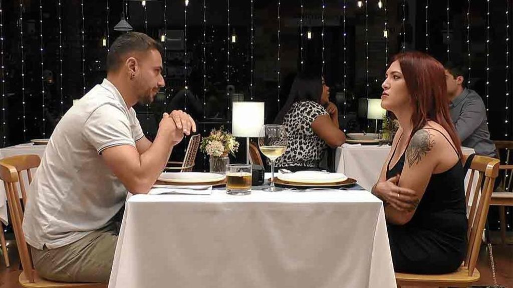 Belén y Héctor durante su cita en 'First Dates'