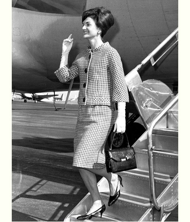 Las 4 mujeres que fueron iconos de moda en los 60s - Divinity