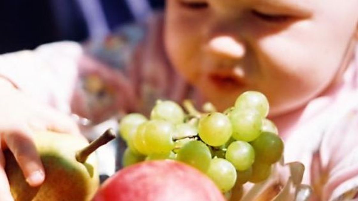 Las uvas de Nochevieja y los niños: peligro de atragantamiento