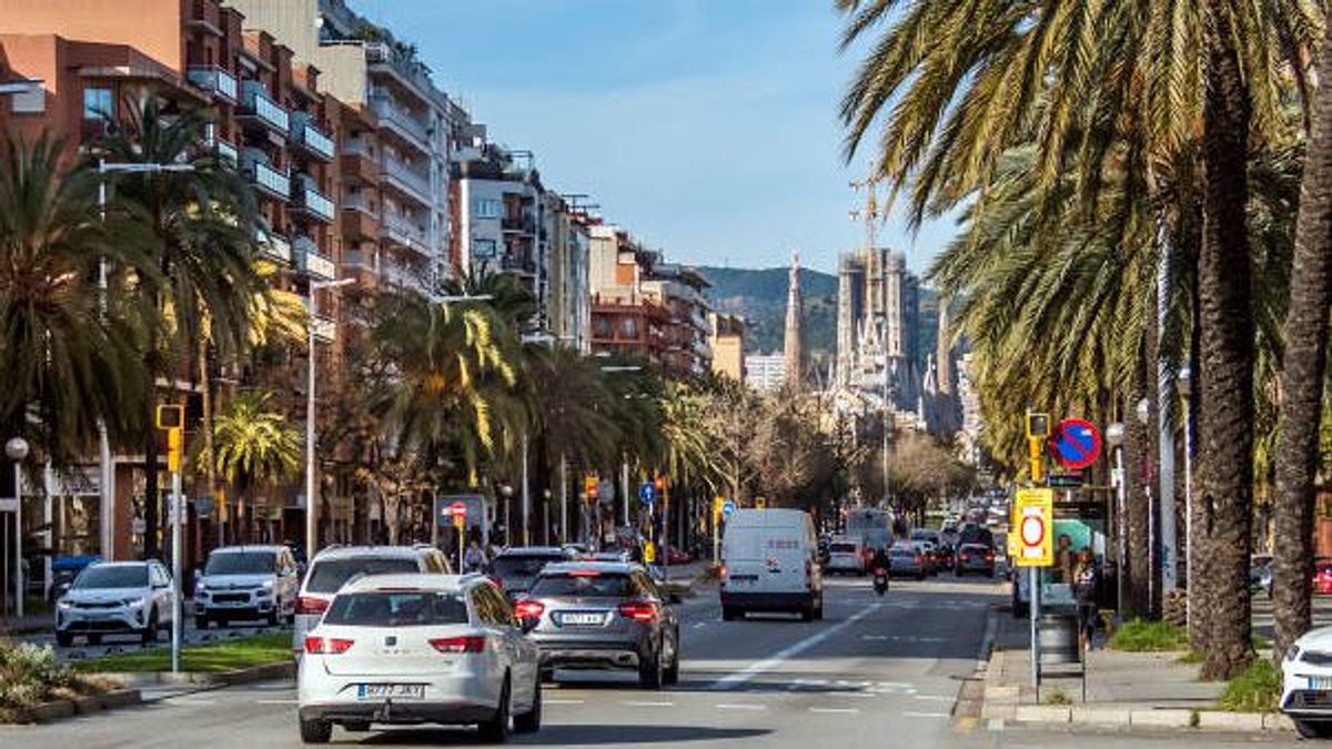 Los coches tienen una serie de restricciones según su impacto ambiental Los coches tienen una serie de restricciones según su impacto ambiental
