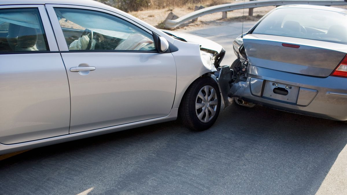 ¿Qué seguro es el responsable en un accidente de coche múltiple?