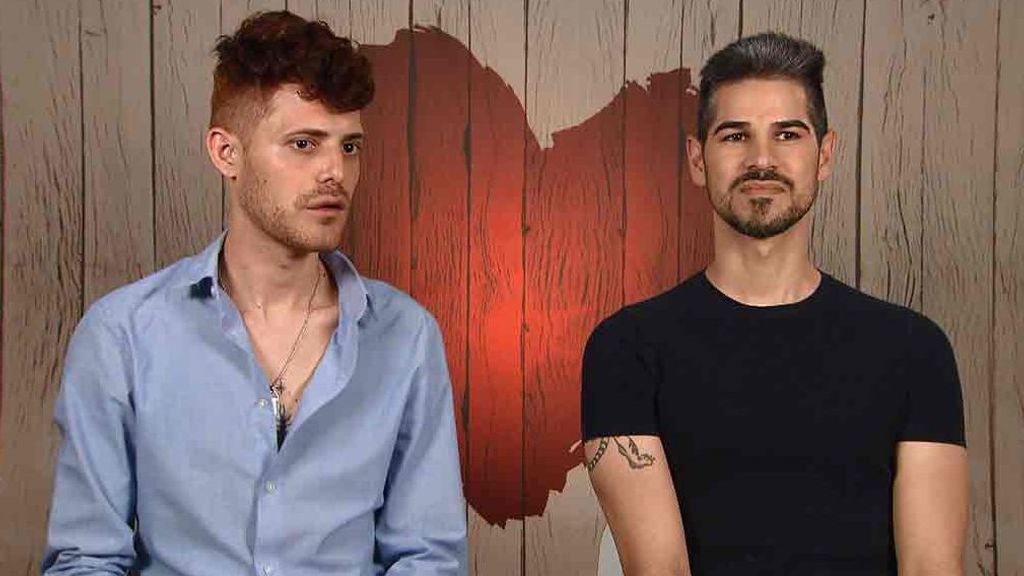 Gilberto y Pablo durante su cita en 'First Dates'