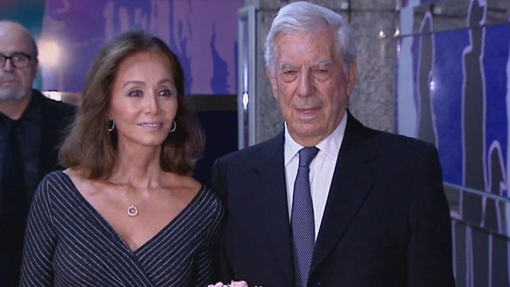 Mario Vargas Llosa habría pedido matrimonio hasta tres veces a Isabel Preysler, según Saúl Ortiz