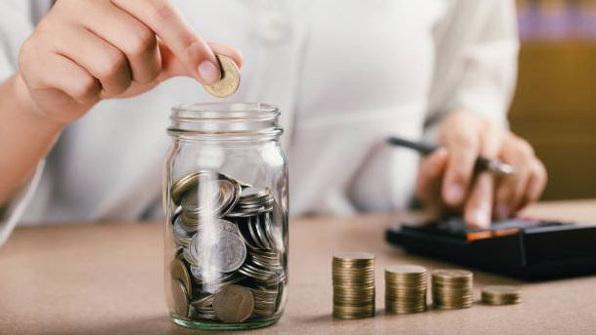 Los planes de pensiones son un instrumento de inversión y ahorro a largo plazo Los planes de pensiones son un instrumento de inversión y ahorro a largo plazo